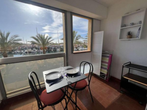 Studio au Cap d'Agde avec parking, piscine proche du port - FR-1-249-420